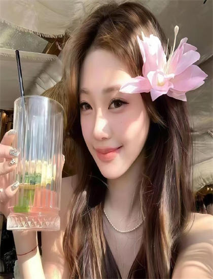 洛可兄弟剪辑手法分析开创性的：节奏把控与转场技巧探讨